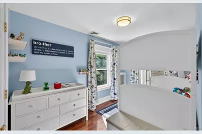 14 Franklin Avenue, Glen Cove, NY 11542 - Photo 38