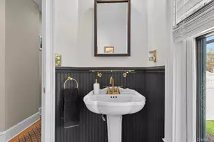 14 Franklin Ave, Glen Cove, NY 11542 - Photo 34