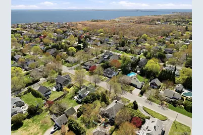 93 S Bay Avenue, Brightwaters, NY 11718 - Photo 44