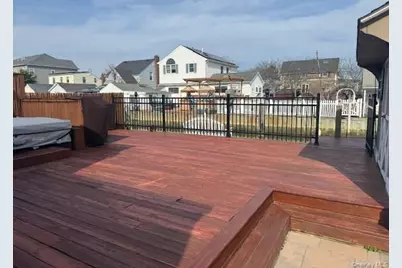 75 S Bay Drive, Babylon, NY 11702 - Photo 6