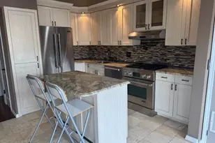 75 S Bay Dr, Babylon, NY 11702 - Photo 12