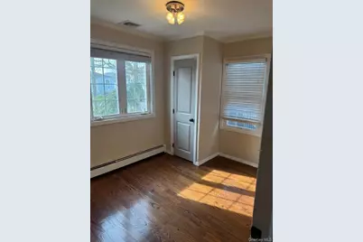 75 S Bay Drive, Babylon, NY 11702 - Photo 20