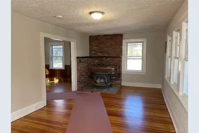 7 Bonnie Brae Avenue, Granite Springs, NY 10527 - Photo 4