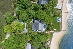 1497 Peconic Bay Blvd, Laurel, NY 11948 - Photo 26