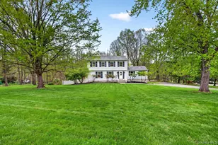 1 Aspen Rd, Hopewell Junction, NY 12533 - Photo 2