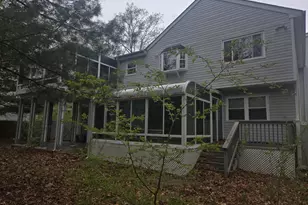 25 Pine Cone Ln, Islandia, NY 11749 - Photo 4