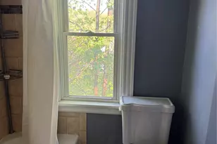 9 Bartlett St, Poughkeepsie, NY 12601 - Photo 6