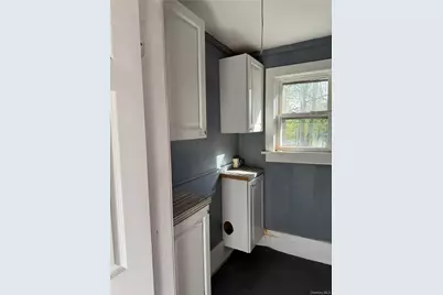 9 Bartlett Street, Poughkeepsie, NY 12601 - Photo 4