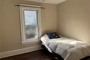 9 Bartlett St, Poughkeepsie, NY 12601 - Photo 8