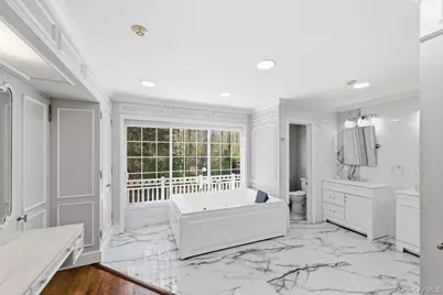7 Stepping Stone Crescent, Dix Hills, NY 11746 - Photo 20