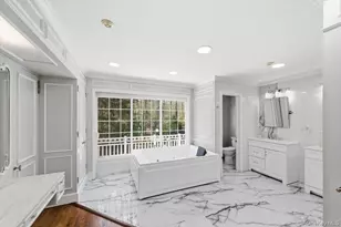 7 Stepping Stone Crescent, Dix Hills, NY 11746 - Photo 20