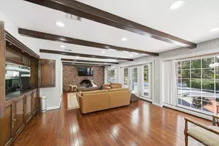 7 Stepping Stone Crescent, Dix Hills, NY 11746 - Photo 8