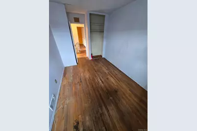 1611 Plainview Avenue #0, Far Rockaway, NY 11691 - Photo 6