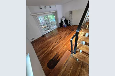 1611 Plainview Avenue #0, Far Rockaway, NY 11691 - Photo 2