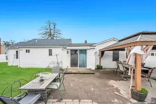 76 Huntington Dr, Mastic Beach, NY 11951 - Photo 22