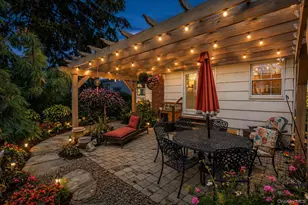 59 E Shore Dr, Massapequa, NY 11758 - Photo 32