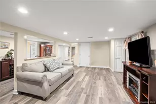 59 E Shore Dr, Massapequa, NY 11758 - Photo 28
