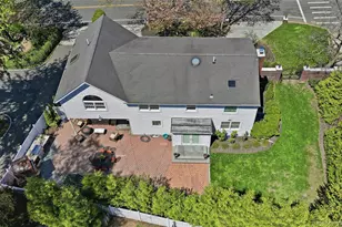 1 Kissam Ln, Glen Head, NY 11545 - Photo 34