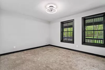 660 S Plank Road, Newburgh, NY 12550 - Photo 24