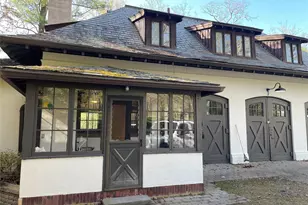12 Pine Hill Rd, Tuxedo Park, NY 10987 - Photo 2