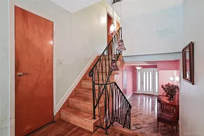 88-56 Aubrey Avenue, Glendale, NY 11385 - Photo 6