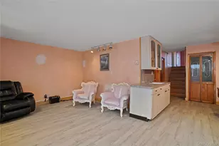 88-56 Aubrey Ave, Glendale, NY 11385 - Photo 26