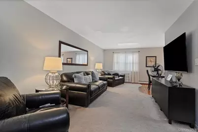 88-56 Aubrey Avenue, Glendale, NY 11385 - Photo 28