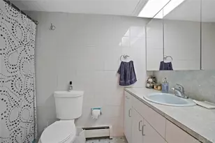 88-56 Aubrey Ave, Glendale, NY 11385 - Photo 32