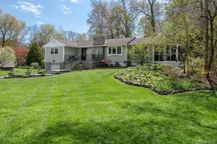 12 Pine Hill Dr, Wappingers Falls, NY 12590 - Photo 2
