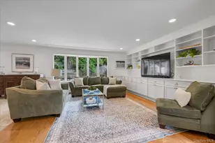 33 Poplar Pl, Port Washington, NY 11050 - Photo 4
