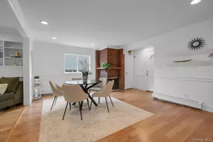 33 Poplar Pl, Port Washington, NY 11050 - Photo 8