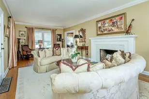 3 Duke Pl, Glen Cove, NY 11542 - Photo 20