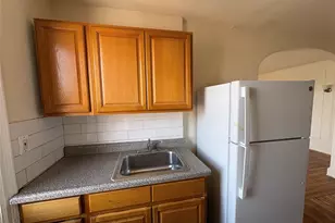 30 Locust Hill Ave, Yonkers, NY 10701 - Photo 2