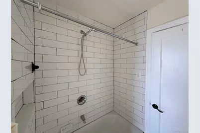 30 Locust Hill Avenue #7E, Yonkers, NY 10701 - Photo 10