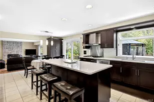 11 Bonnie Lynn Ct, Roslyn, NY 11576 - Photo 12