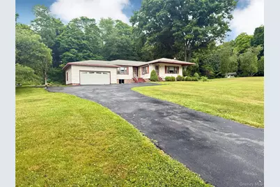 646 Oak Summit Road, Millbrook, NY 12545 - Photo 4