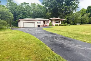 646 Oak Summit Rd, Millbrook, NY 12545 - Photo 4