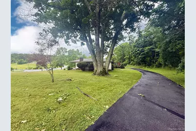 646 Oak Summit Road, Millbrook, NY 12545 - Photo 26