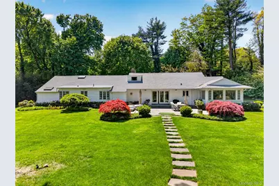 14 Ormond Park Road, Glen Head, NY 11545 - Photo 2