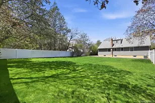 31 Chelsea Dr, Syosset, NY 11791 - Photo 30