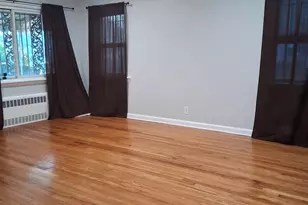 65 Botsford St, Hempstead, NY 11550 - Photo 4