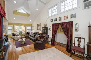 229 Springville Rd, Hampton Bays, NY 11946 - Photo 4