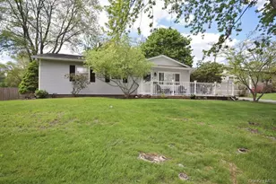 27 Cooper Dr, Monroe, NY 10950 - Photo 4