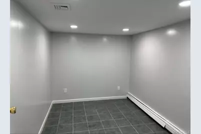 2 Vanderbilt Parkway, Dix Hills, NY 11746 - Photo 36