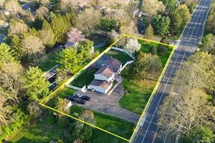 2 Vanderbilt Pkwy, Dix Hills, NY 11746 - Photo 6