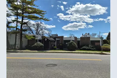 121 W Oak Street #STE 1, Amityville, NY 11701 - Photo 2