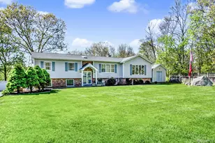 24 Richard Rd, Mahopac, NY 10541 - Photo 2