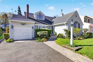 46 Mulberry Ave, Garden City, NY 11530 - Photo 2