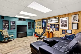 46 Mulberry Ave, Garden City, NY 11530 - Photo 22