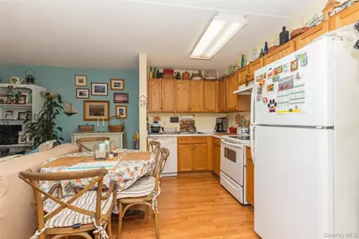 260 Beach 81st Street #4A, Rockaway Beach, NY 11693 - Photo 4